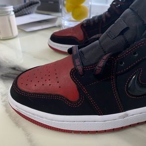 Air Jordan 1